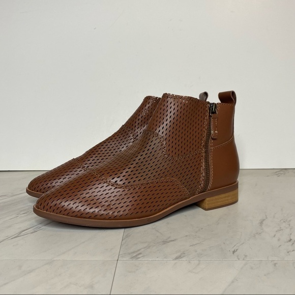 New! Kelsi Dagger KDB Alaska Brown Leather Bootie 9 - Picture 12 of 12